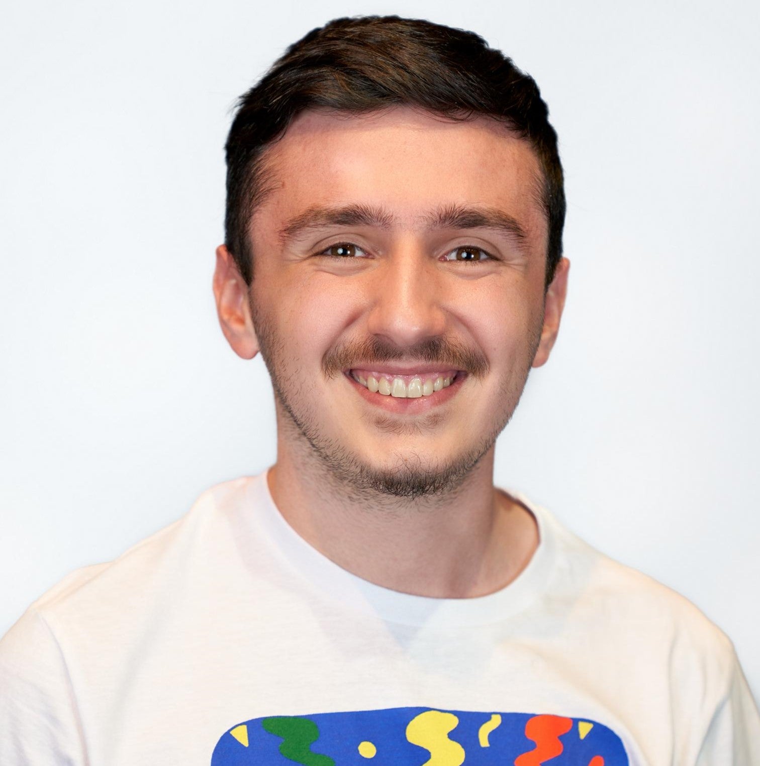 Photo of OA Peer Leader Steven B.