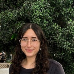 headshot of Yeimi Dominguez