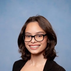 Headshot of Veronica Paz